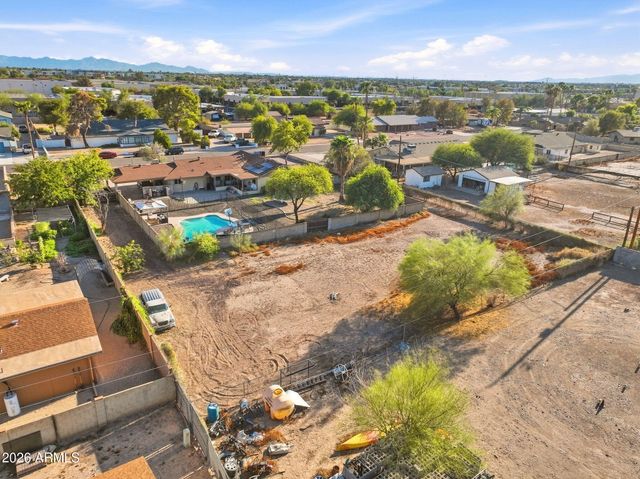 7330 W ANGELA Drive, Glendale, AZ 85308