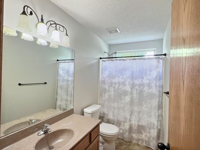 1931 E Wyndham Rd., Park City, KS 67219