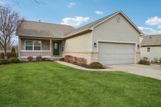 8095 Clover Ridge Court, Grand Blanc, MI 48439
