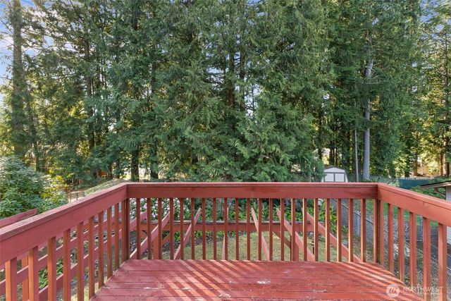 7479 Woodridge Lane NW, Bremerton, WA 98311