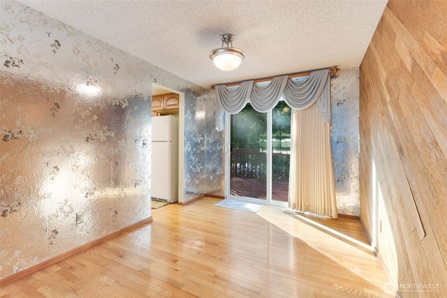 7479 Woodridge Lane NW, Bremerton, WA 98311