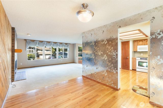 7479 Woodridge Lane NW, Bremerton, WA 98311