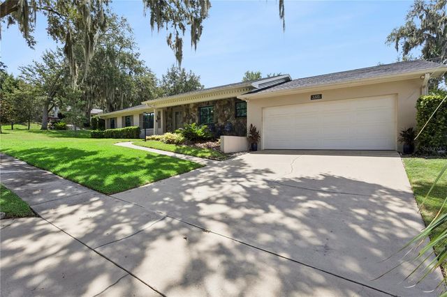 1325 OVERLOOK DRIVE, Mount Dora, FL 32757