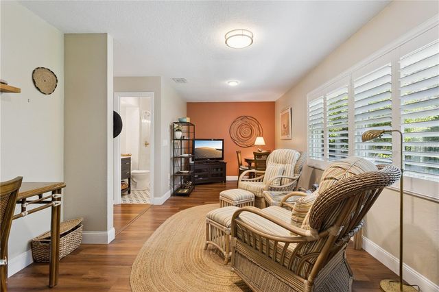 1325 OVERLOOK DRIVE, Mount Dora, FL 32757