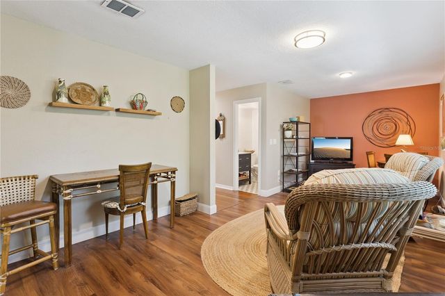 1325 OVERLOOK DRIVE, Mount Dora, FL 32757