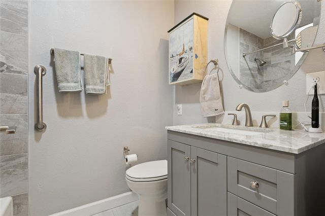 1325 OVERLOOK DRIVE, Mount Dora, FL 32757