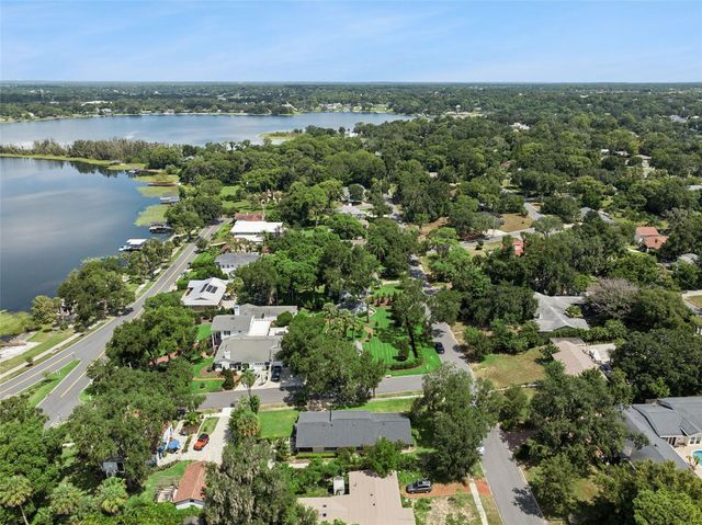 1325 OVERLOOK DRIVE, Mount Dora, FL 32757