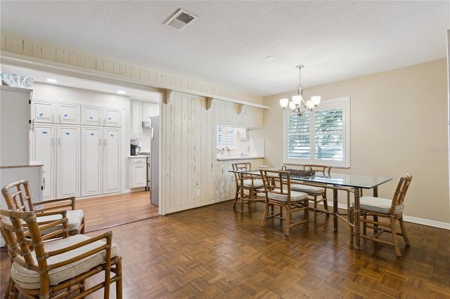 1325 OVERLOOK DRIVE, Mount Dora, FL 32757