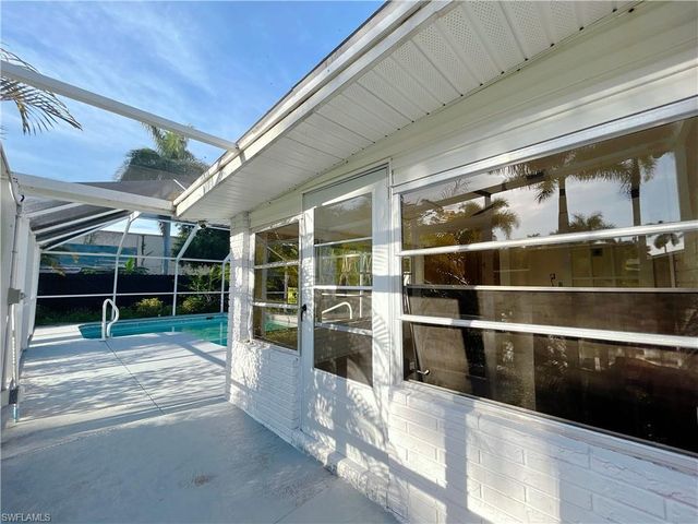 48 W North Shore AVE, North Fort Myers, FL 33903