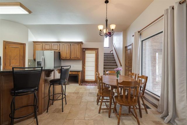 18016 San Mateo Court, Edmond, OK 73012