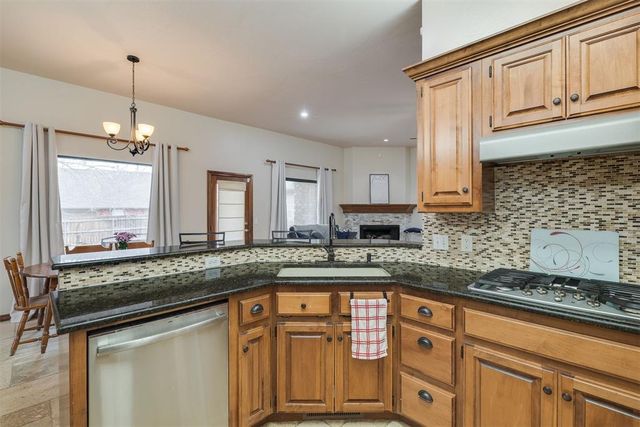 18016 San Mateo Court, Edmond, OK 73012