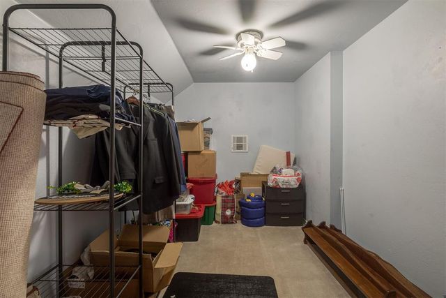 18016 San Mateo Court, Edmond, OK 73012