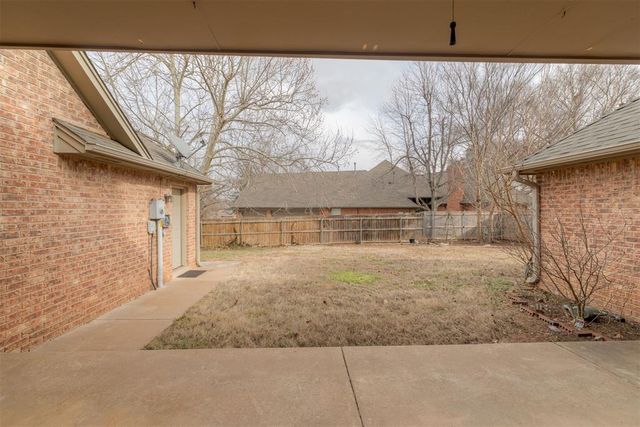 18016 San Mateo Court, Edmond, OK 73012