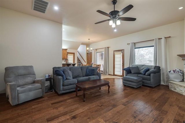 18016 San Mateo Court, Edmond, OK 73012