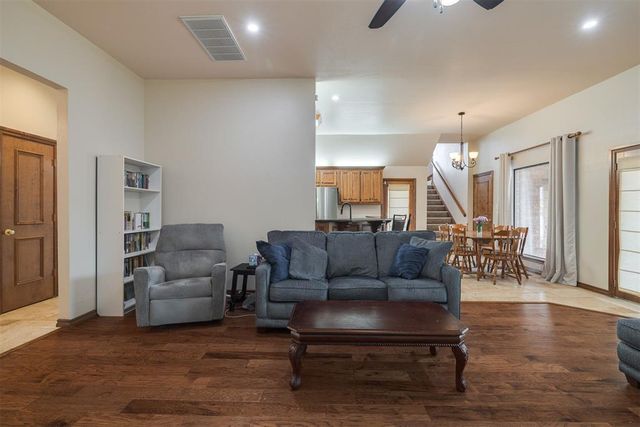 18016 San Mateo Court, Edmond, OK 73012