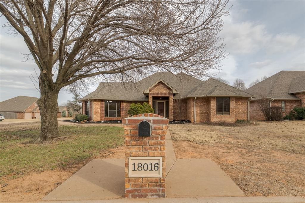 18016 San Mateo Court, Edmond, OK 73012