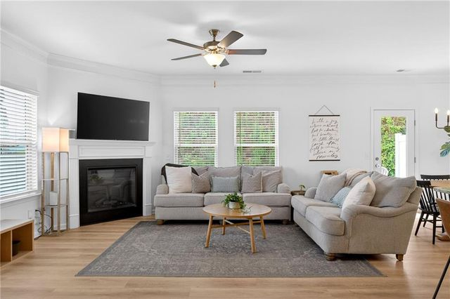 146 Madison Bend, Woodstock, GA 30188