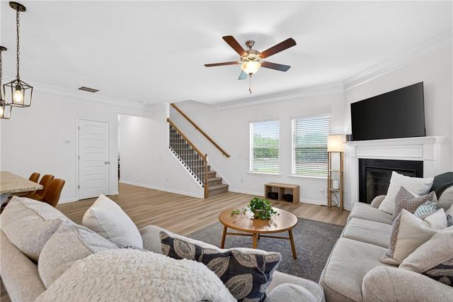 146 Madison Bend, Woodstock, GA 30188