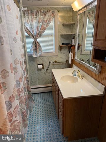 1208 MONTGOMERY DR, Glen Burnie, MD 21061