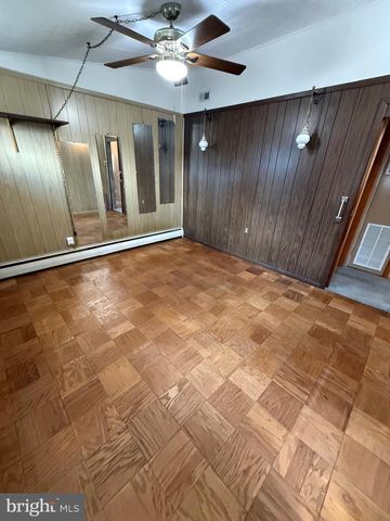 1208 MONTGOMERY DR, Glen Burnie, MD 21061