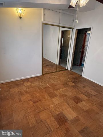 1208 MONTGOMERY DR, Glen Burnie, MD 21061