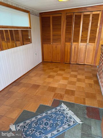 1208 MONTGOMERY DR, Glen Burnie, MD 21061