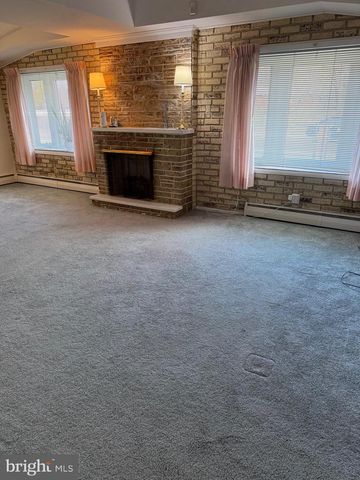 1208 MONTGOMERY DR, Glen Burnie, MD 21061