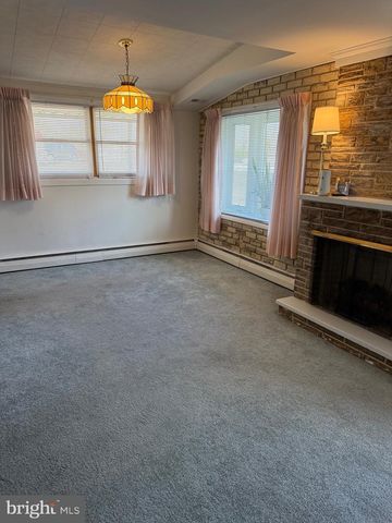 1208 MONTGOMERY DR, Glen Burnie, MD 21061