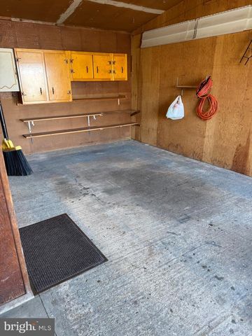 1208 MONTGOMERY DR, Glen Burnie, MD 21061