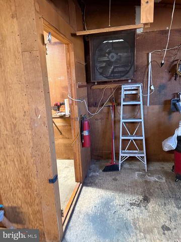 1208 MONTGOMERY DR, Glen Burnie, MD 21061