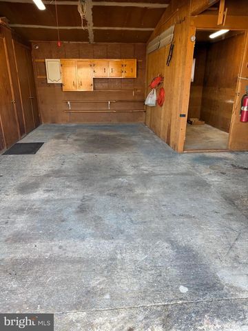 1208 MONTGOMERY DR, Glen Burnie, MD 21061