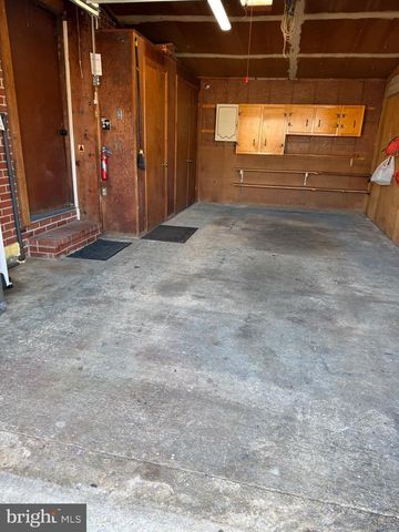 1208 MONTGOMERY DR, Glen Burnie, MD 21061