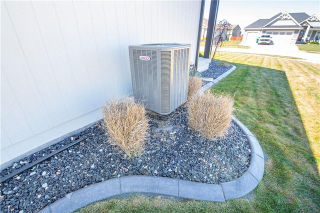 31757 W 168th Court, Gardner, KS 66030