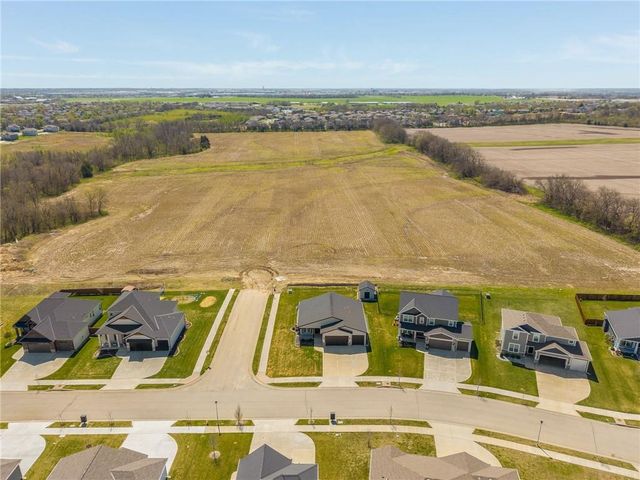 31757 W 168th Court, Gardner, KS 66030