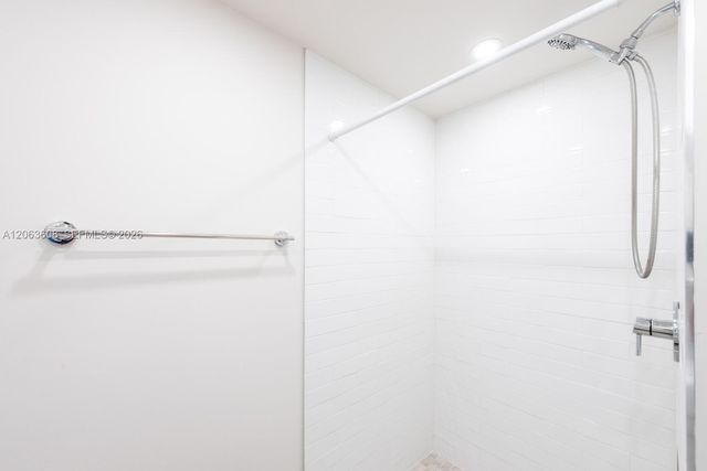 2801 Florida Ave 411, Miami, FL 33133