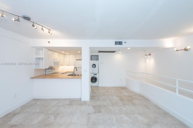 2801 Florida Ave 411, Miami, FL 33133