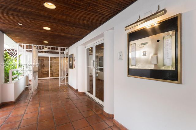 2801 Florida Ave 411, Miami, FL 33133