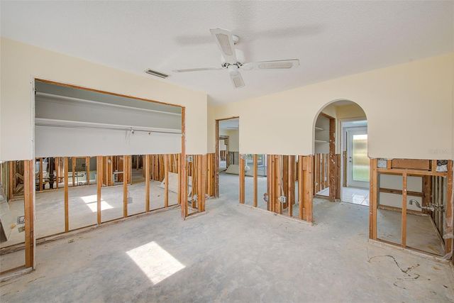 767 ISLAND WAY, Clearwater, FL 33767