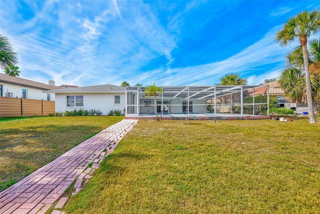 767 ISLAND WAY, Clearwater, FL 33767