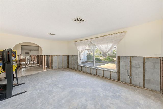 767 ISLAND WAY, Clearwater, FL 33767