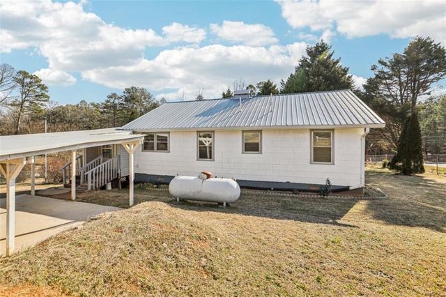 3014 Bronco Lane, Gainesville, GA 30507