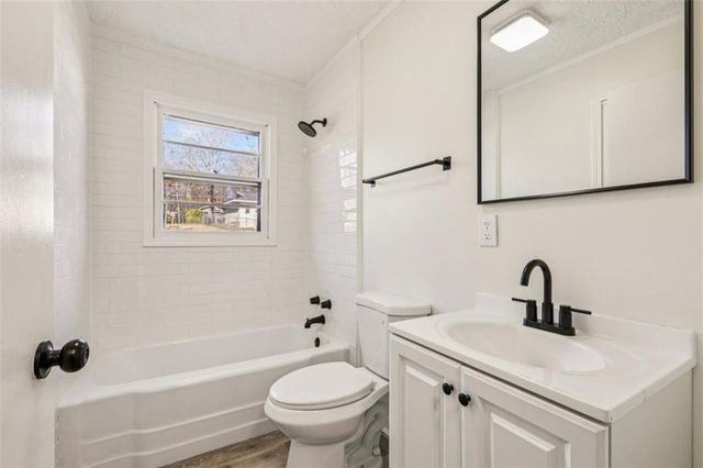 3014 Bronco Lane, Gainesville, GA 30507