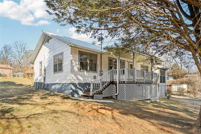 3014 Bronco Lane, Gainesville, GA 30507