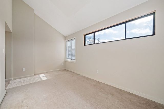 51 Cottonwood Dr 90-2, Stoughton, MA 02072