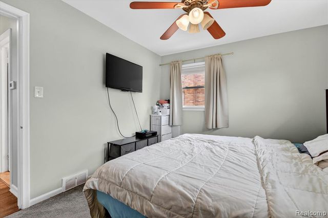 6601 Elizabeth Street, Garden City, MI 48135