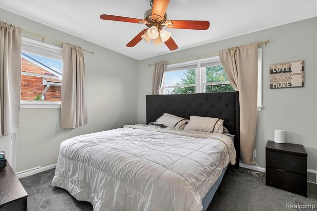 6601 Elizabeth Street, Garden City, MI 48135