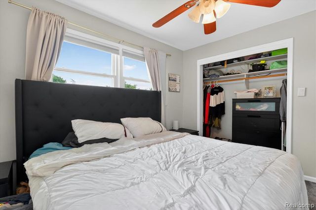 6601 Elizabeth Street, Garden City, MI 48135