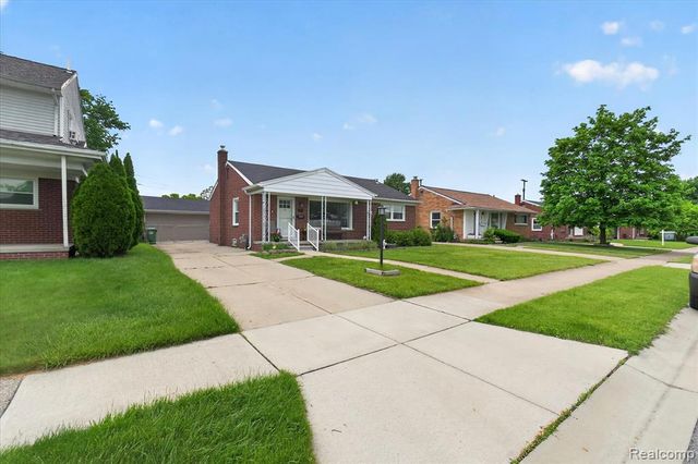 6601 Elizabeth Street, Garden City, MI 48135