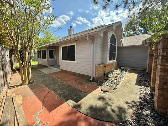 4122 Meadowgold Lane, Houston, TX 77345