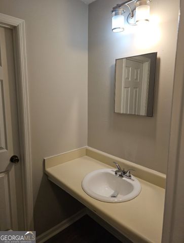 8147 Flamingo Drive, Jonesboro, GA 30238